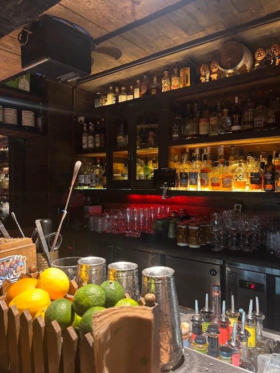 Buccaneers Rum & Kitchen photo 3