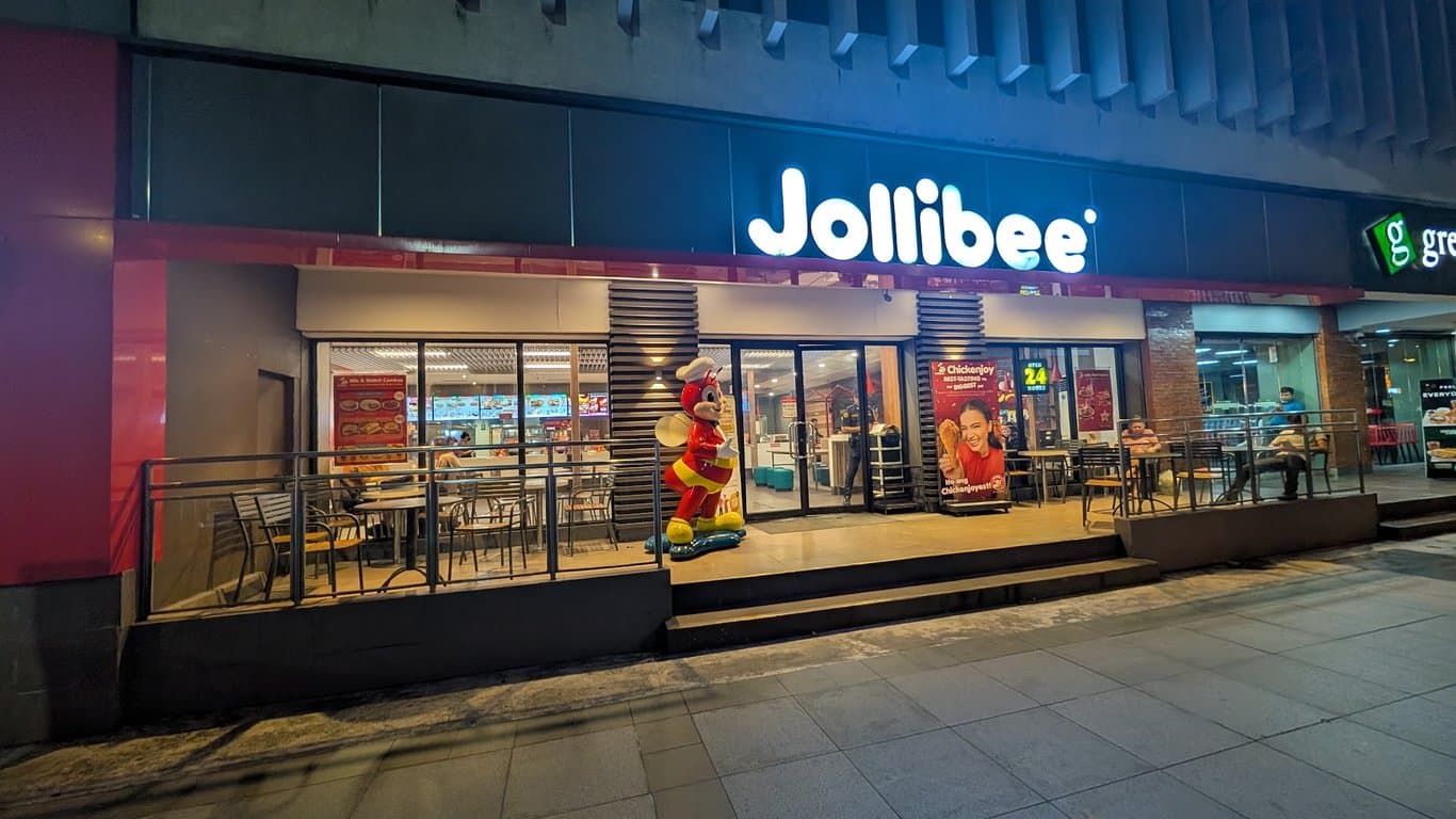 Jollibee cover photo