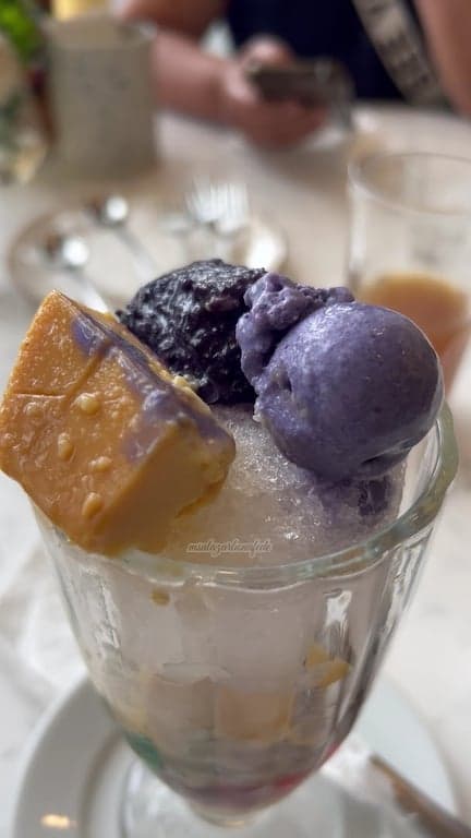 Conti's Bakeshop & Restaurant photo 2