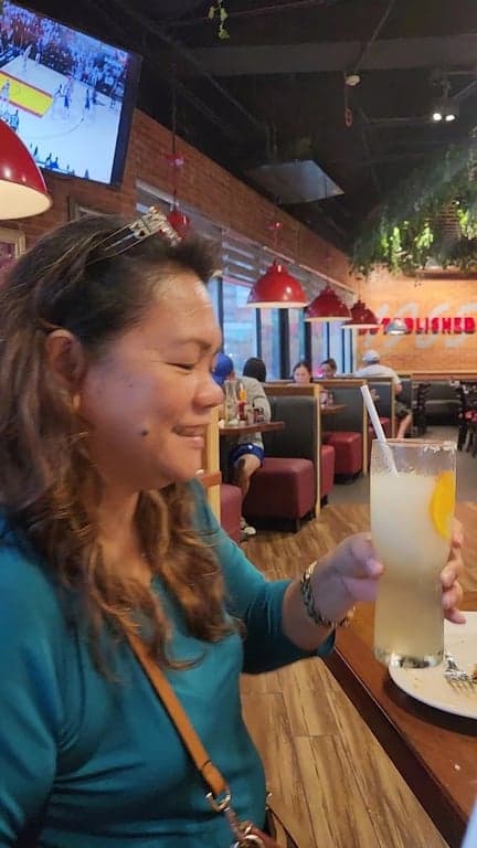 TGI Friday's photo 2