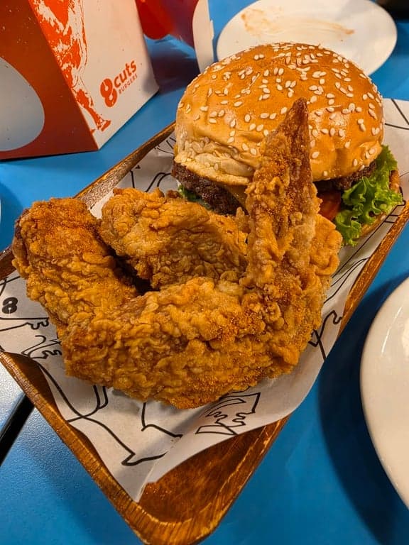 8 Cuts Burger Blends photo 3