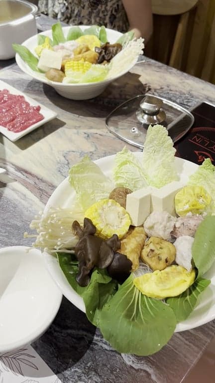 A1 Premium Shabu-Shabu, Greenbelt 3 photo 2