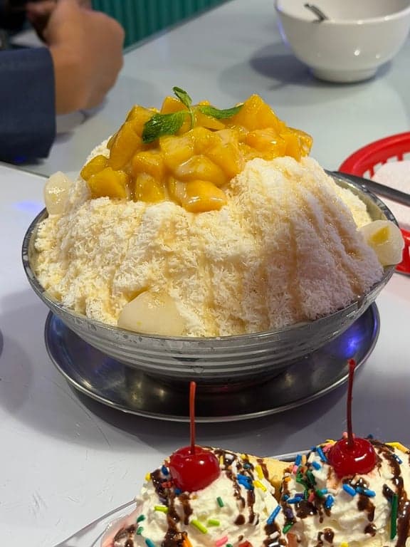 OMO Diner photo 3