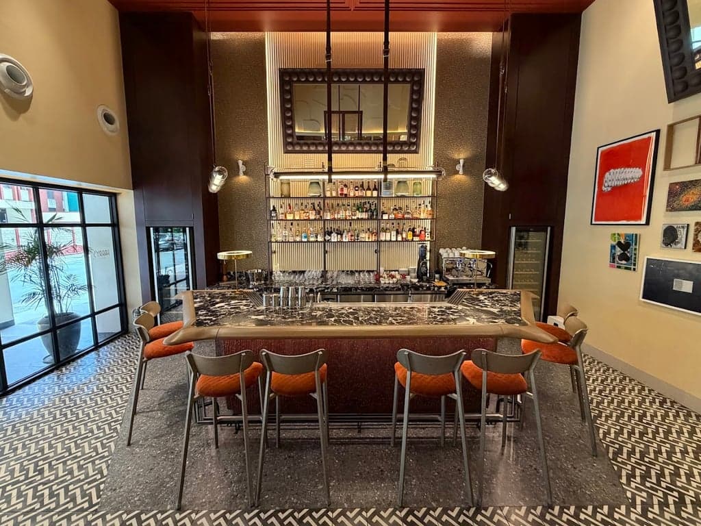 Harry's Bistro cover photo