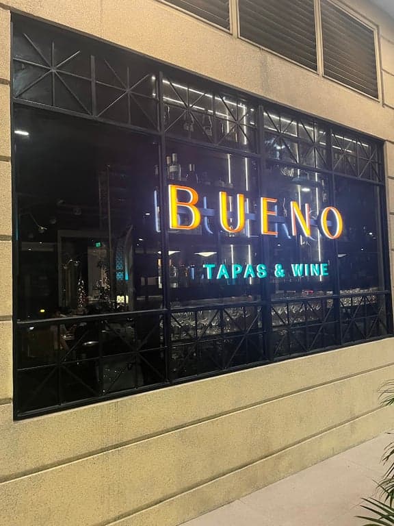 Bueno Tapas & Wine Restaurant - BGC cover photo