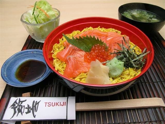 Tsukiji photo 3