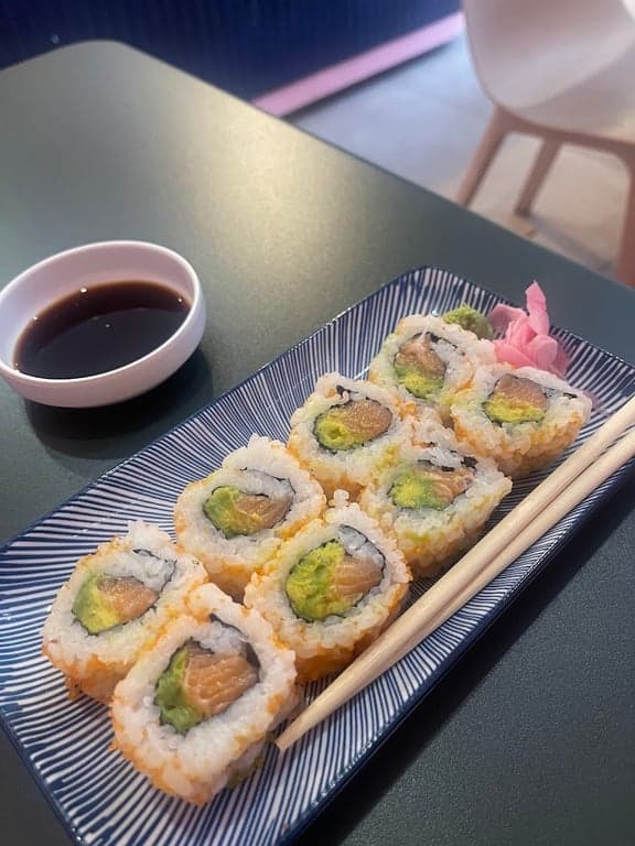 UMI Sushi Air Residences photo 3