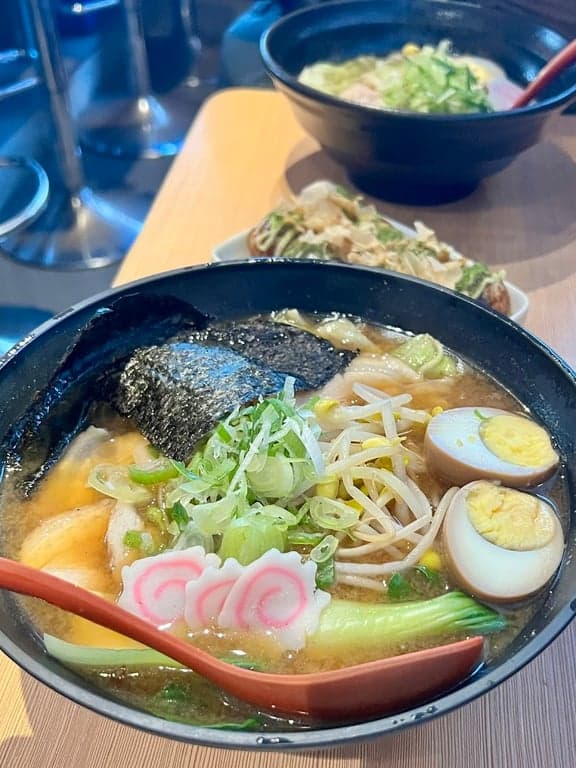 Araya Ramen photo 3