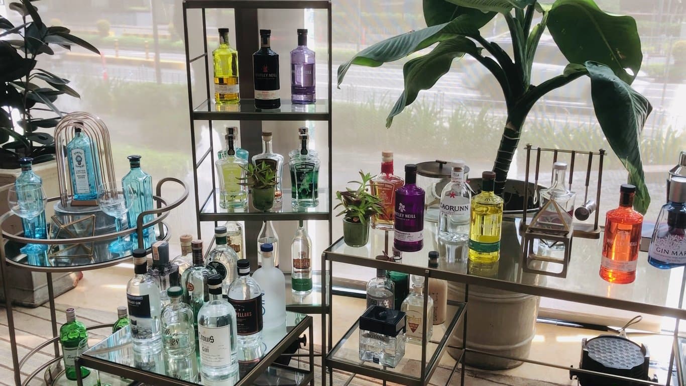 The Gilarmi Lounge photo 2
