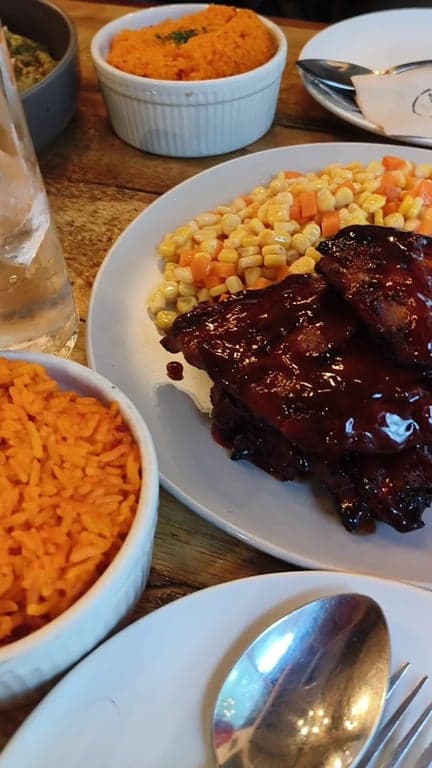 Blake’s Wings & Steaks - Salcedo St. photo 2