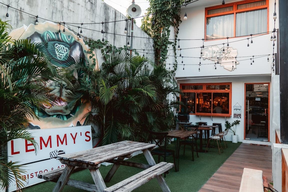 Le Comptoir by Lemmy's Bistro