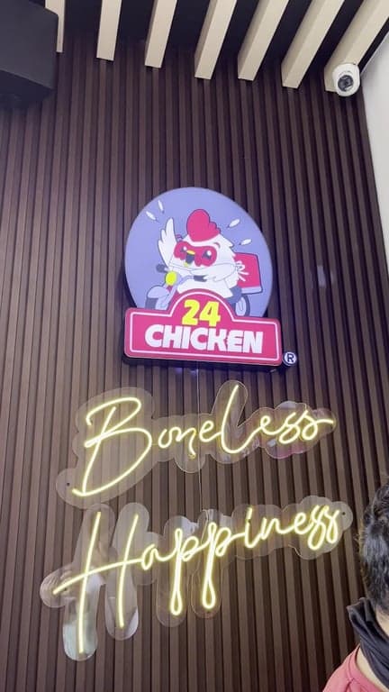24 Chicken One Park Drive BGC photo 2