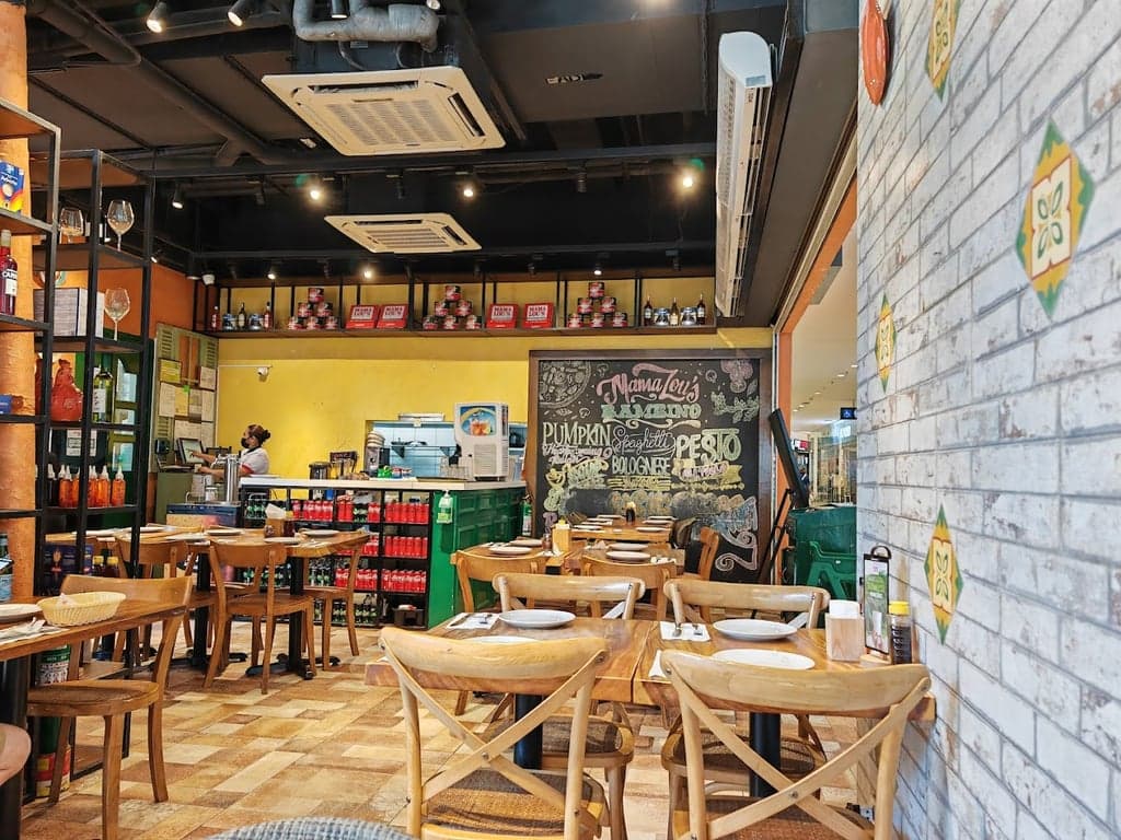 Mama Lou's Italian Kitchen - Ayala North Exchange cover photo
