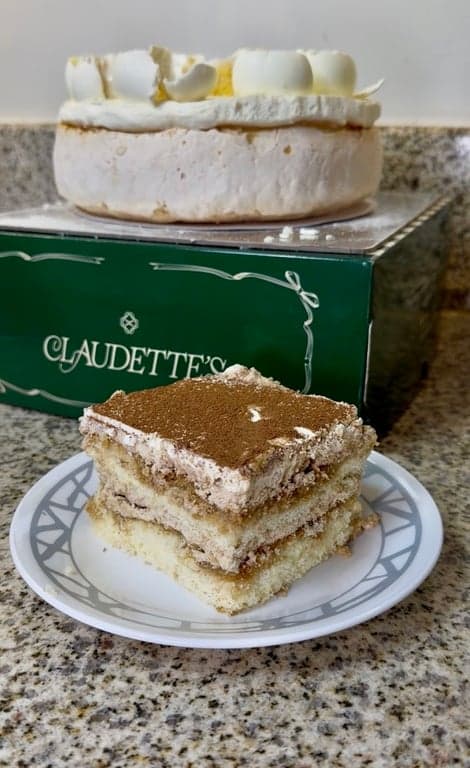 Claudette's Cakes & Pastries photo 2