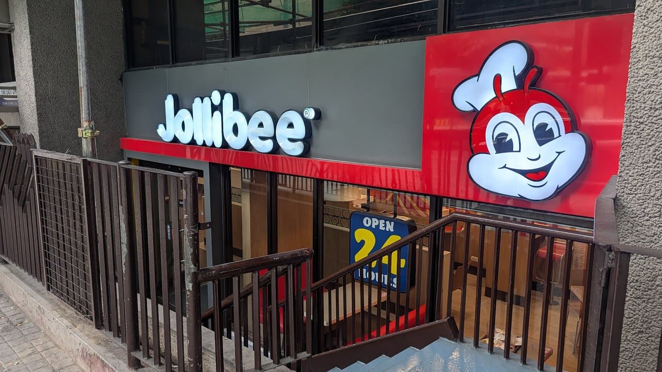 Jollibee CITYLAND 10 Tower 2 cover photo