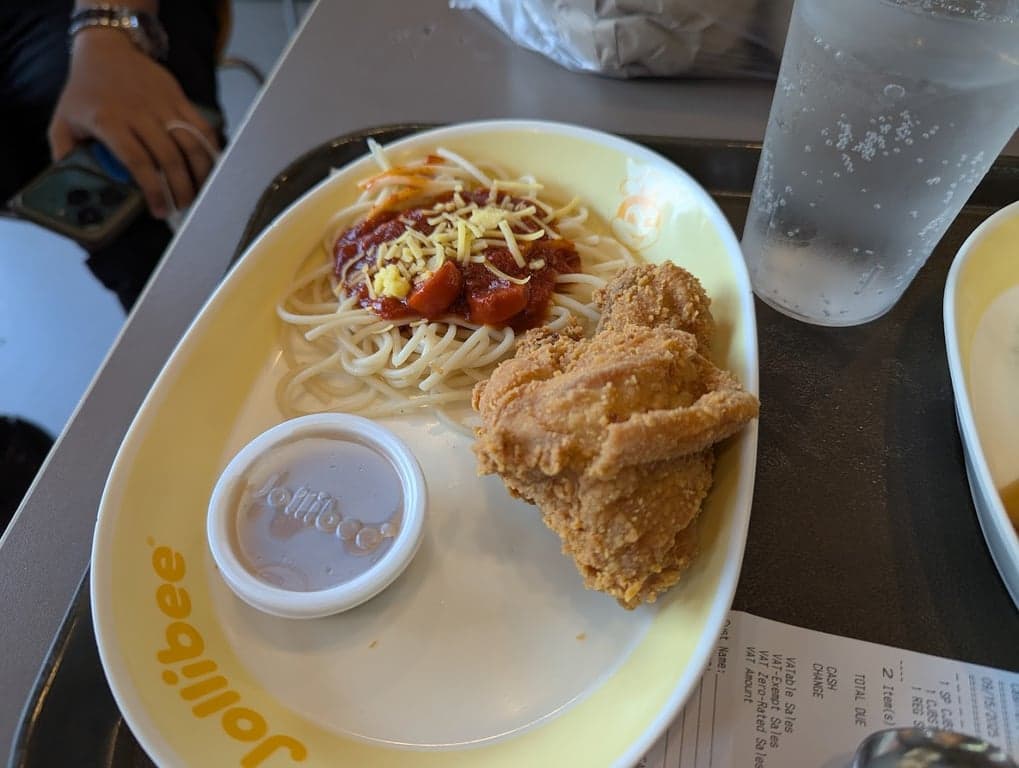 Jollibee Shell EDSA- Buendia photo 3