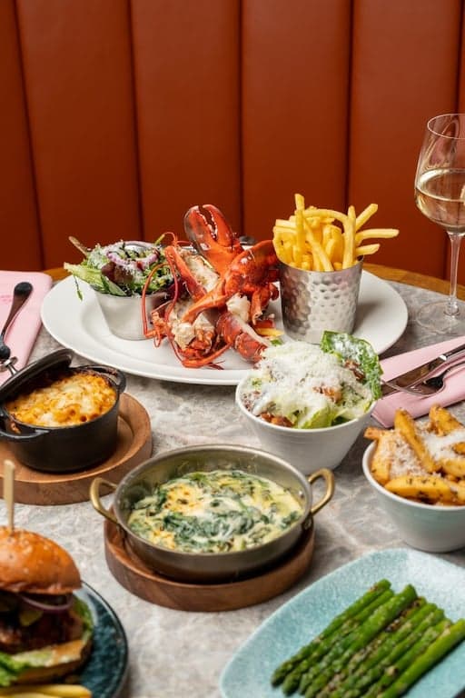 Burger & Lobster Manila photo 3