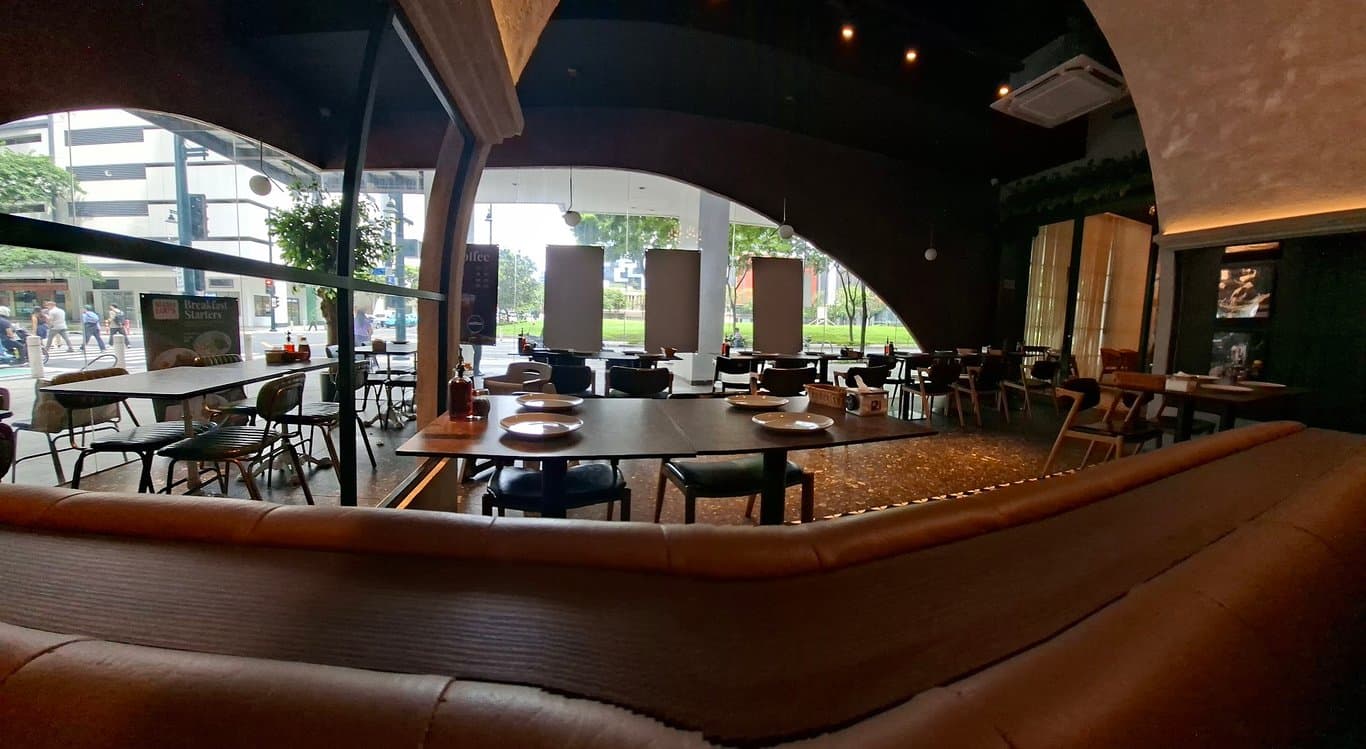 Mama Lou's Italian Kitchen, BGC photo 3