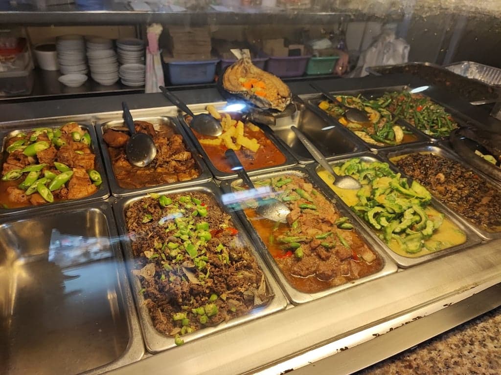 Friends and Neighbors Restaurant photo 3