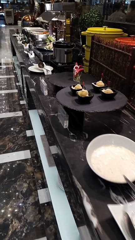 Buffet 101 photo 2