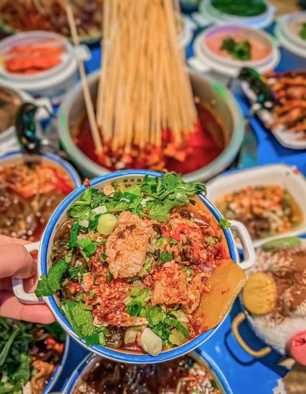 马路边边MaLuBianBian Makati店 photo 3