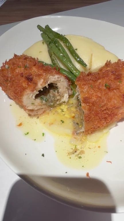 Harry's Bistro photo 2