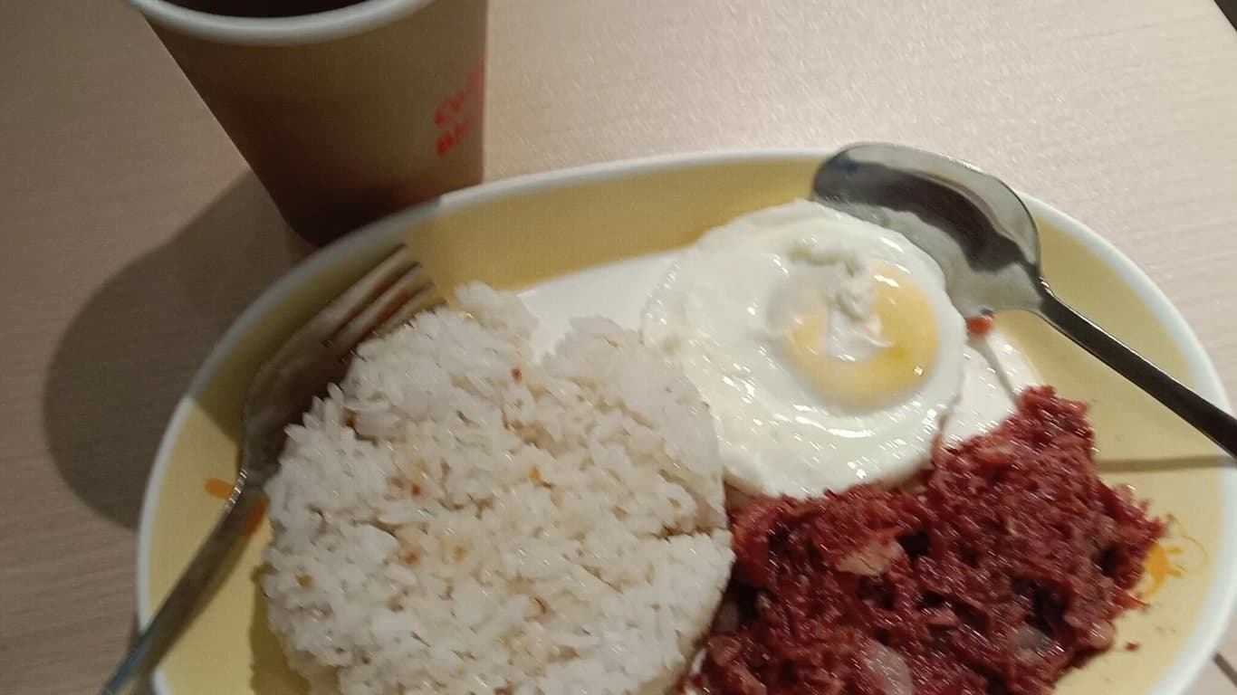 Jollibee Rufino Plaza photo 2