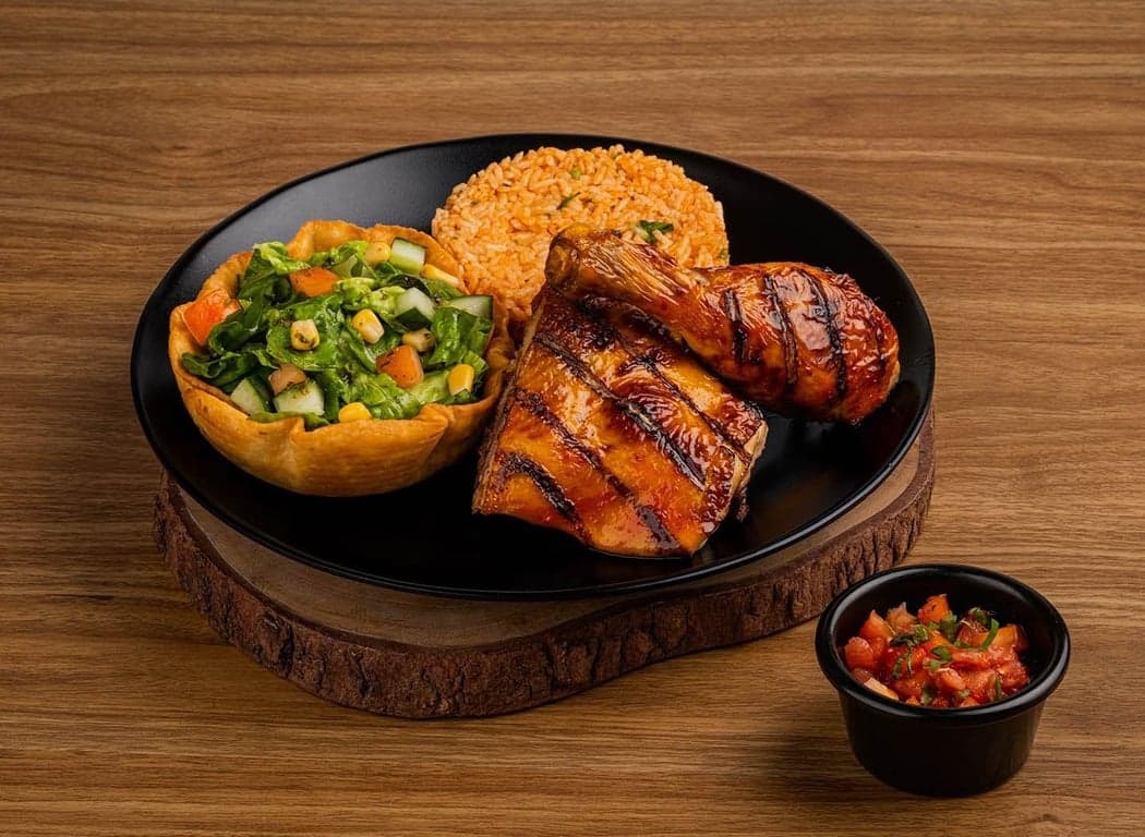 El Pollo Loco Glorietta photo 3