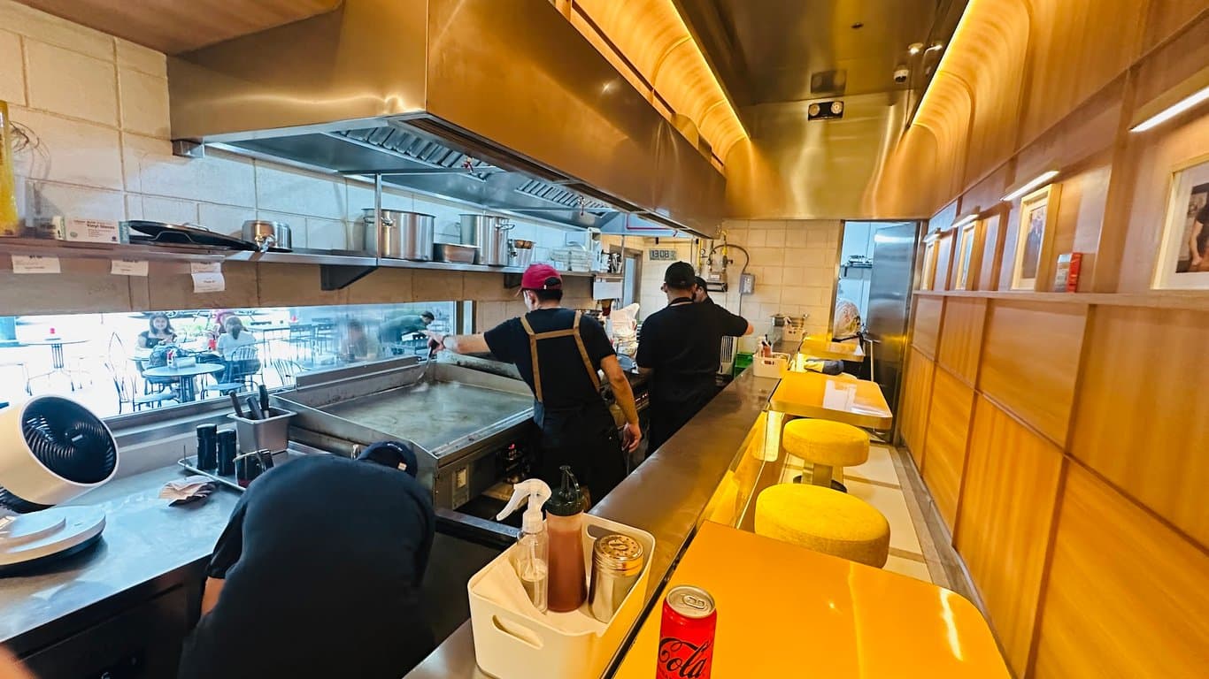 Greenlight Burgers by Alvin Cailan cover photo