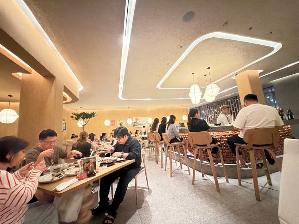 Ayala Triangle Gardens - Restaurants cover photo