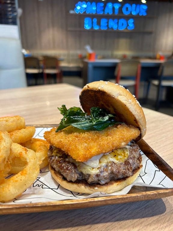 8 Cuts Burger Blends photo 3
