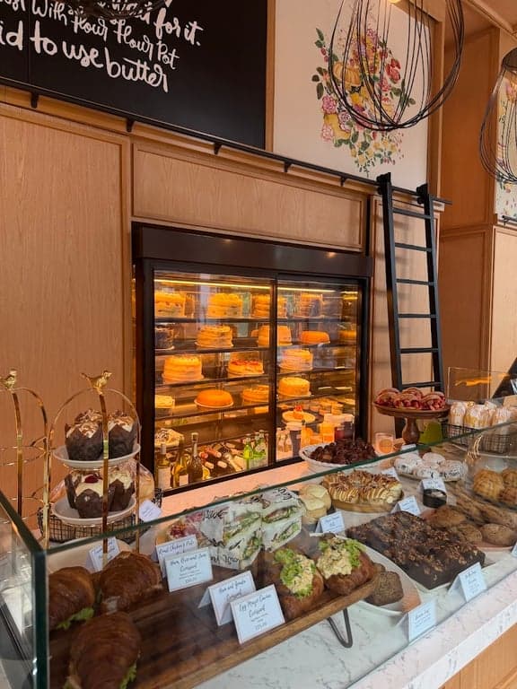 Flour Pot Bistro & Bakery BGC photo 3