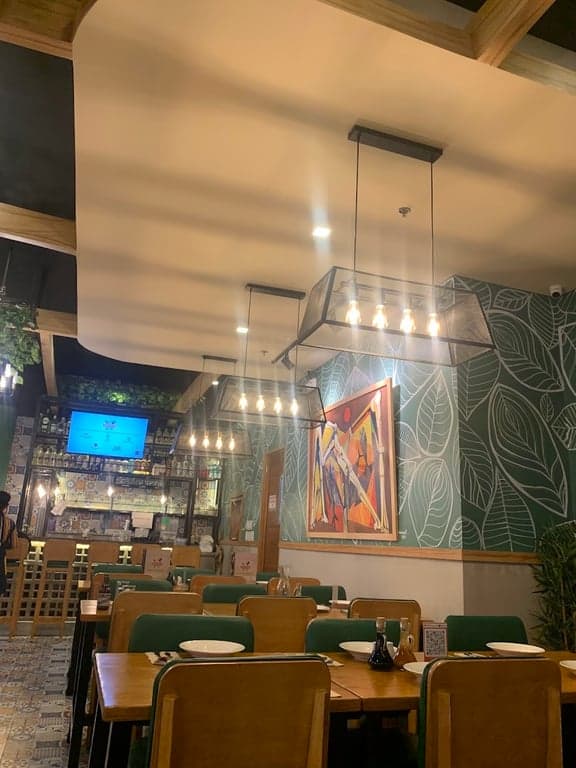 Cuesina Garden Restaurant photo 3