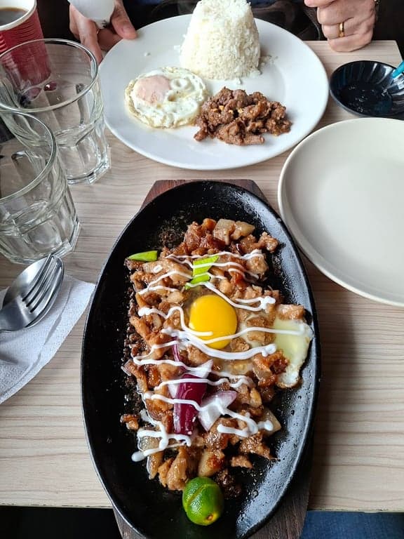 Rhythms N' Spoons ( formerly Bites Bistro Makati ) cover photo